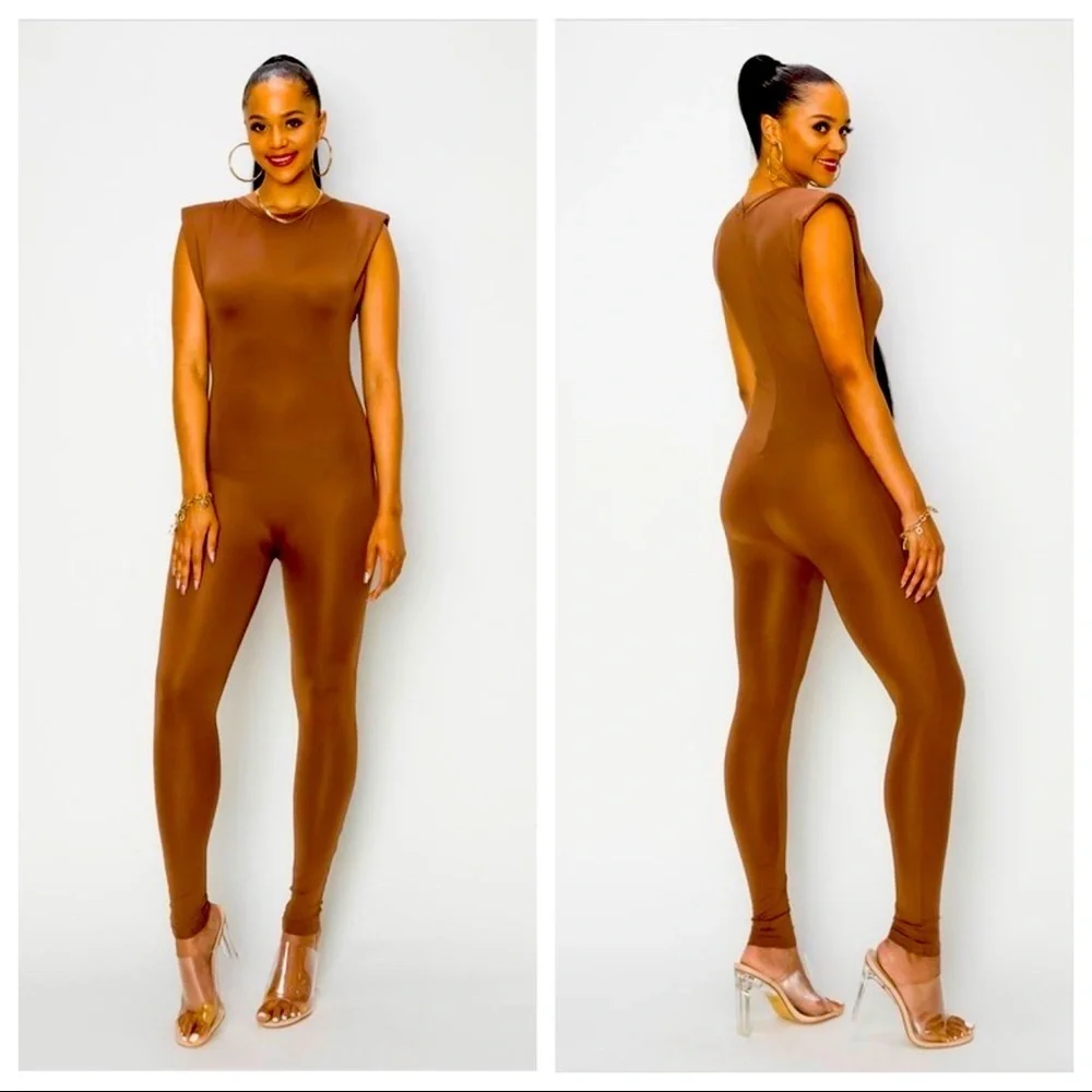 J. ELISE BOUTIQUE FITTED BODYCON COFFEE POWER SHOULDER SLEEVELESS SOLID JUMPSUIT